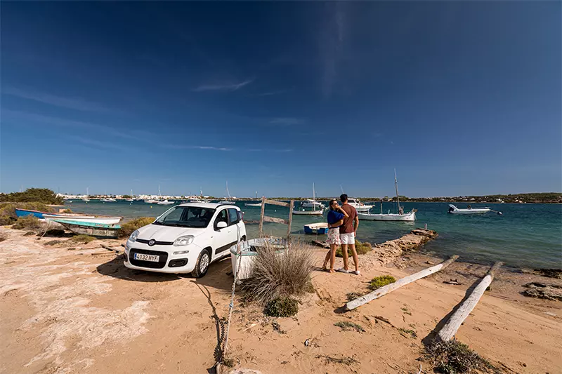 Estany des peix, un lugar ideal para disfrutar del mar en familia